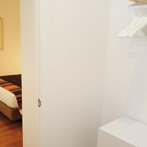 Deluxe Studio